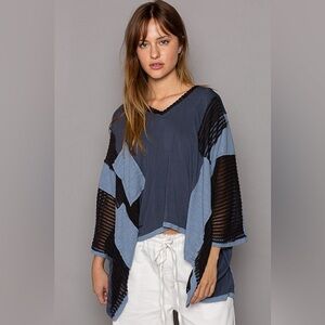 155B. Oversized High Low Contrast V-Neck - Blue